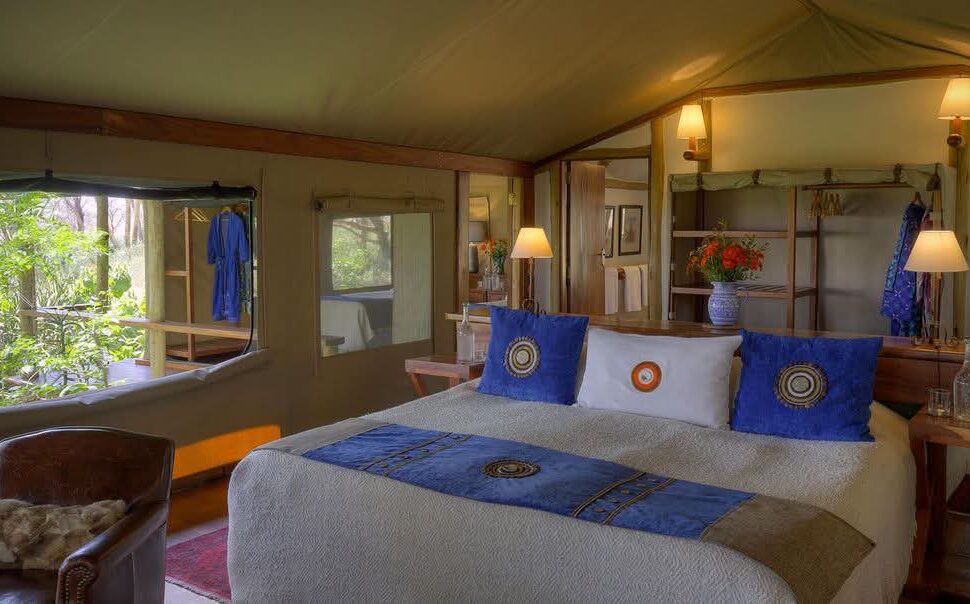 luxury Uganda safari and gorilla honeymoon package Tanzania private honeymoon safari with star beds